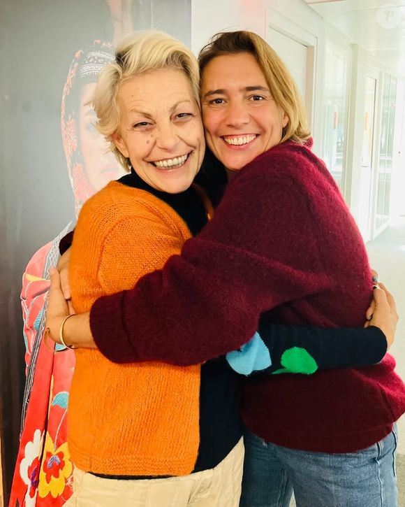 Lio et Mathilde Serrell, photo postée sur Instagram le 21 novembre 2025.

Compte Instagram de Mathilde Serrell @mathildeserrell