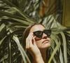 Gucci séduit avec des lunettes audacieuses aux détails luxueux, tandis que Chanel privilégie des modèles élégants et intemporels aux finitions raffinées.

Unsplash