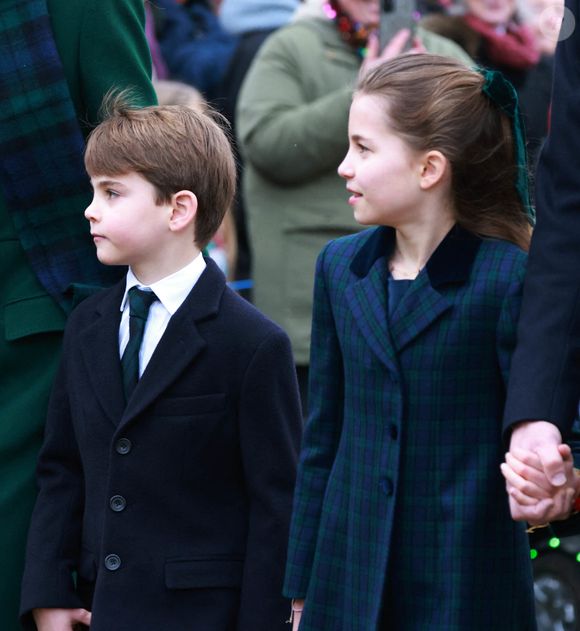 Prince Louis, Princesse Charlotte - La famille royale britannique se rend à la messe de Noël à Sandringham le 25 décembre 2024.