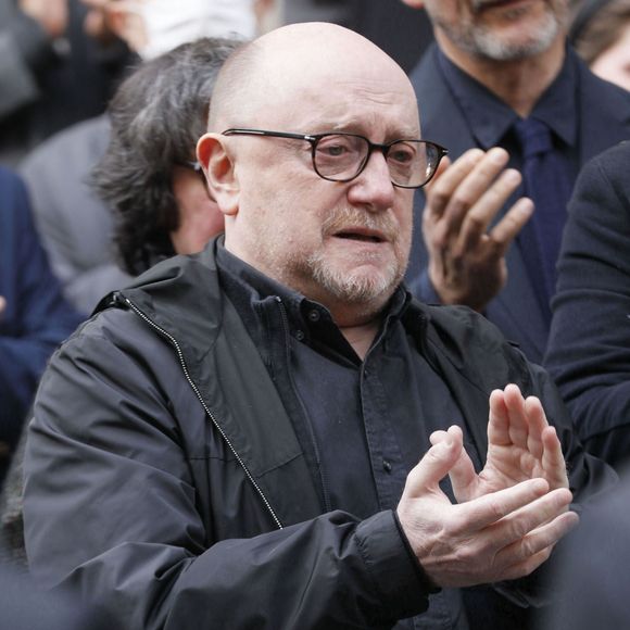 Exclusif - Michel Blanc - Sortie des obsèques du pianiste américain Nicholas Angelich en l'Eglise Saint Roch à Paris, le 26 avril 2022. Nicholas Angelich est décédé le 18 avril 2022 à l'âge de 51 ans.