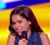 Après avoir hésité entre les deux coachs, Lila a finalement choisi de poursuivre l’aventure avec Patrick Fiori.

Lila Debbouze - Capture d'écran TF1 (The Voice)