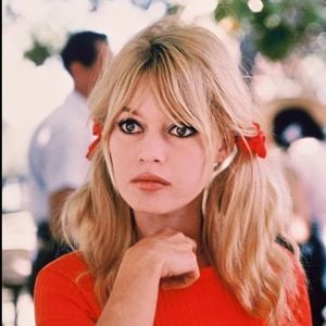 Un documentaire sur sa vie sort cette semaine avec sa voix en témoignage.

Portrait de Brigitte Bardot jeune. Photo par Bestimage