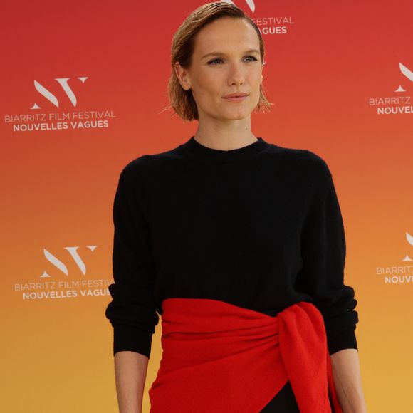 Ana Girardot au photocall du 4ème Biarritz Film Festival - Nouvelles Vagues 2026 au théâtre de la Gare du Midi à Biarritz, le 27 juin 2026. © Jean-Marc Lhomer / Bestimage