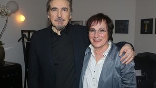 "J'ai su que c'était pour la dernière fois" : Serge Lama raconte son ultime rencontre avec Marie-Paule Belle
