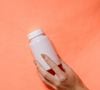 Ces effets viennent aussi compléter une bonne routine beauté et une alimentation équilibrée.

Pexels