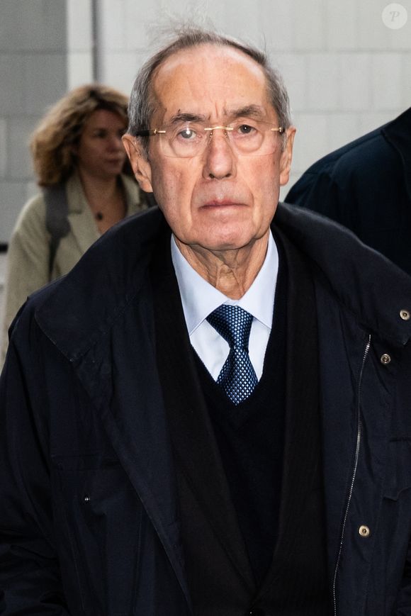 Claude Guéant au tribunal correctionnel de Paris, le 25 septembre 2025. Photo : Julien Sarkissian / Bestimage