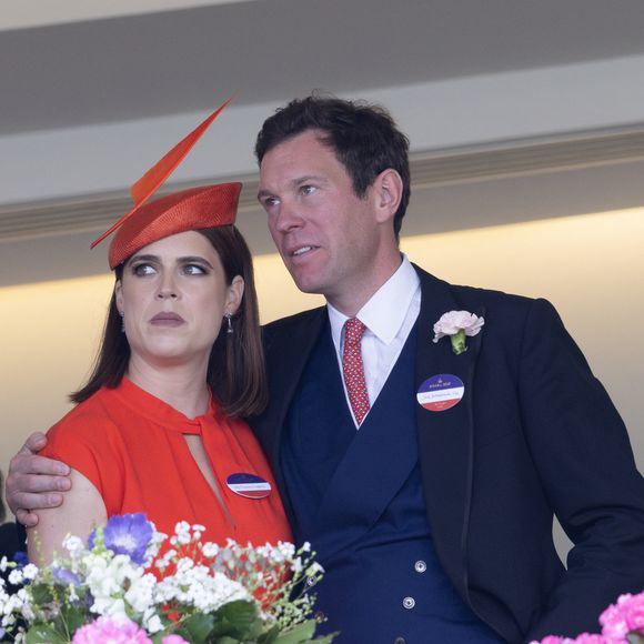 Le bébé est attendu pour 2026 et a été accueilli avec enthousiasme par les internautes.

Cinquième et dernier jour du Royal Ascot Meeting qui se tient à l'hippodrome d'Ascot, dans le Berkshire, au Royaume-Uni. Ici, la princesse Eugenie (La princesse Eugenie d'York), Jack Brooksbank (La princesse Eugenie d'York), Jack Brooksbank (La princesse Eugenie d'York).
GOFF  / BESTIMAGE
