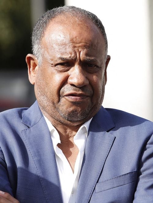 "J'ai commencé à acheter quelques parcelles de vignes" : Depuis 40 ans, l'ancien footballeur Jean Tigana s'épanouit dans son domaine