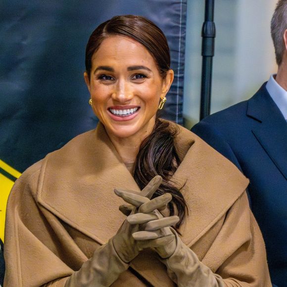 Afin de relancer cette énième source de revenus, cette dernière aurait fait appel à plusieurs célébrités telles que Beyoncé ou Taylor Swift.  

Meghan Markle à Vancouver en février 2025
©Backgrid USA / Bestimage