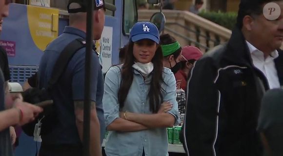 Le prince Harry et Meghan Markle se rendent au Pasadena Convention Center avec les services d secours et les victimes des incendies de Eaton à Los Angeles le 11 janvier 2025