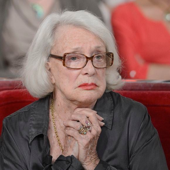 "C’est dans les années 2000 qu’elle découvre le secteur de Vétheuil et la Roche-Guyon où elle tombe sous le charme de ces villages lovés entre la falaise de craie et la Seine. Micheline Presle se sent si bien dans ce cadre bucolique qu’elle vend son appartement parisien et y achète un pavillon.", racontent nos confrères du Parisien.

Micheline Presle - Enregistrement de l'emission "Vivement Dimanche" le 7 mai 2013 a Paris pour une diffusion le 12 mai 2013, avec Francois Morel comme invite principal.
AGENCE / BESTIMAGE