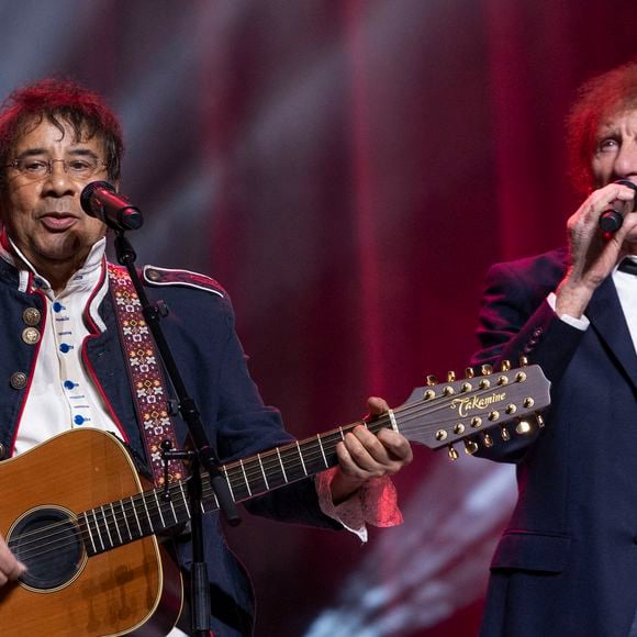 Laurent Voulzy, Alain Souchon au concert du gala des 20 ans de la fondation Recherche Alzheimer "2 générations chantent pour la 3ème" à l'Olympia à Paris le 18 mars 2024. © Cyril Moreau / Bestimage