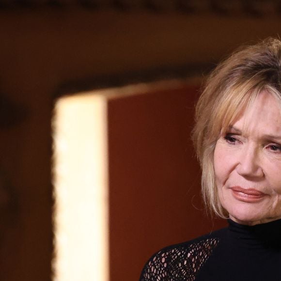 "Je viens de rompre avec un amoureux, parce qu'on n'arrivait pas à se voir", a-t-elle ainsi déclaré

Exclusif - Clémentine Célarié lors de l'enregistrement de l'émission "Olympiascope" au théâtre Antoine, présentée par B.Montiel et diffusée le 2 mai 2025 sur Olympia TV, au théâtre Antoine à Paris, France, le 18 février 2025. © Denis Guignebourg/Bestimage