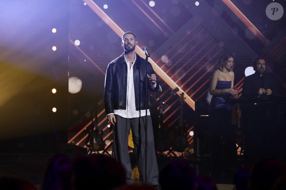 Exclusif - Matt Pokora, lors de l'enregistrement de l'émission "La fête de la chanson française - 20 ans d'émotions" présentée par L.Thilleman et A.Manoukian, et diffusée le 17 avril sur France 3 à Paris, France, le 9 décembre 2025. © Jack Tribeca/Bestimage