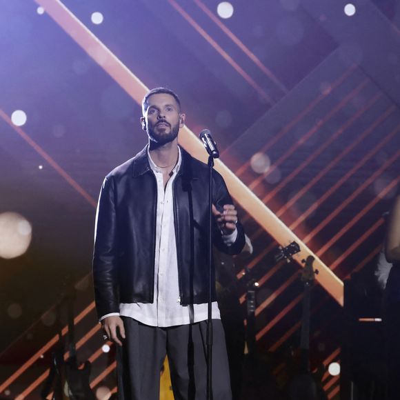 Exclusif - Matt Pokora, lors de l'enregistrement de l'émission "La fête de la chanson française - 20 ans d'émotions" présentée par L.Thilleman et A.Manoukian, et diffusée le 17 avril sur France 3 à Paris, France, le 9 décembre 2025. © Jack Tribeca/Bestimage