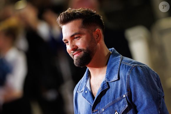 "T’imagines, je n’aurais pas pu vivre ça, ce petit bonheur dans mes bras", a-t-il poursuivi, réalisant la chance qu’il a de connaître ce bonheur après avoir frôlé le pire. 

Kendji Girac assiste aux 26e NRJ Music Awards au Palais des Festivals le 1er novembre 2024 à Cannes, France. Photo par Anne Barson/ABACAPRESS.COM