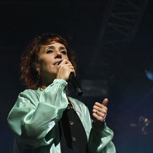 ZAZ se produit lors du Paris Paradis Festival à Paris, France, le 24 septembre 2021, "produit avec l'aide du Parc de la Villette".
Photo par Christophe Meng / ABACAPRESS.COM