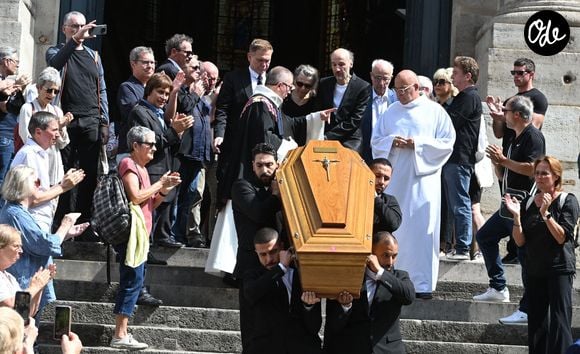 Obsèques de la chanteuse et pianiste française Marie-Paule Belle, en l'église Saint-Roch à Paris le 3 aout 2026. Elle est décédée d'un cancer du sein à l'âge de 80 ans, le 25 juillet 2026, à Neuilly-sur-Seine. 
Agence / Bestimage