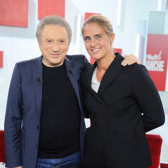 Exclusif - Michel Drucker et Pauline Deroulede  - Enregistrement de l'émission Vivement dimanche au studio rive gauche presentée par M. Drucker avec une diffusion sur France 3 le 23 novembre. © Guillaume Gaffiot/Bestimage