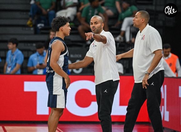 L'émission "Sept à Huit" lui consacre un portrait ce dimanche 28 juin

Tony Parker (au centre), sélectionneur de la France, réagit lors du match du groupe A opposant les États-Unis à la France lors de la Coupe du monde de basket-ball U17 de la FIBA à Istanbul, en Turquie, le 27 juin 2026. 

Photo de Xinhua/ABACAPRESS.COM/Liu Lei)