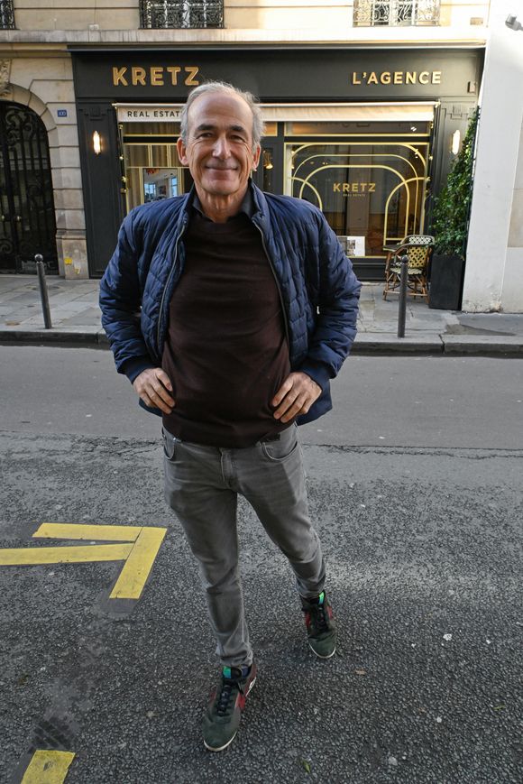 "La ville m'a offert bien plus que ce que j'étais venu chercher".

Olivier Kretz - La famille Kretz, rendue célèbre par la série L'Agence diffusée sur Netflix, inaugure sa première agence immobilière physique à Paris, dotée de six pièces au 100 rue du Bac, dans le 7ème arrondissement de Paris, France, le 2 février 2026. © Lionel Urman/Bestimage