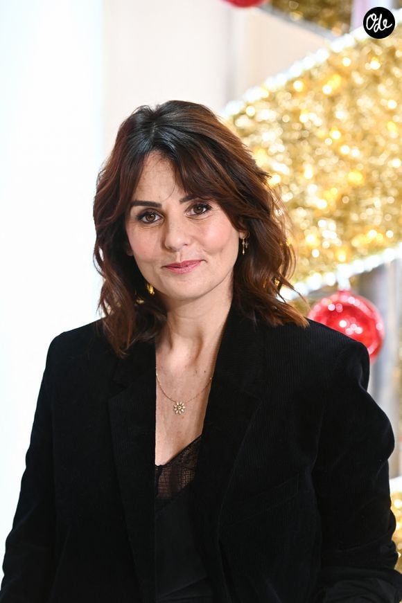 Faustine Bollaert lors de l'enregistrement de l'émission "Vivement dimanche" au studio Gabriel, diffusée sur France 3 le 25 décembre 2022.

© Guillaume Gaffiot / Bestimage