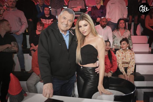 Exclusivité - Jean-Marie Bigard et sa femme Lola Marois - Enregistrement de l'émission « La Grosse Rigolade » présentée par C. Hanouna le 1er décembre, qui sera diffusée à 21h10 sur C8 le jeudi 8 décembre 2022 et réunira les experts de la blague pour une soirée 100 % Darka. © Jack Tribeca / Bestimage