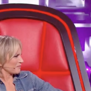 Scarlett Avedikian et Patricia Kaas dans "The Voice", TF1, le 8 février 2025.