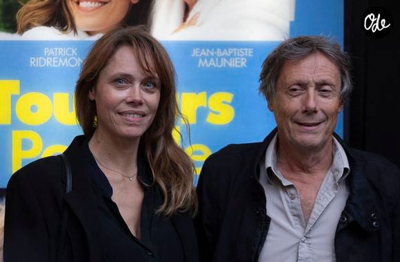 Antoine de Maximy et sa compagne Magali Benet lors de la première du film "Toujours possible" au cinéma Le Balzac à Paris.

© Benjamin Babiz / Bestimage