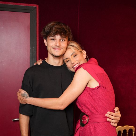 Elodie Gossuin et son fils Jules Lacherie - Gala " Tous les talents chantent contre le cancer " aux Folies Bergères à Paris le 8 juin 2026. 

© Anne-Sophie Guebey / Bestimage