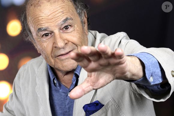 Portrait de Jean Benguigui lors de l'enregistrement de l'émission "Chez Jordan de Luxe" à Paris. Le 10 octobre 2023
© Cédric Perrin / Bestimage
