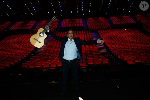 Exclusif - Rendez-vous avec Chico et son fils Mario au Palais des Congrès à Paris le 11 mai 2025. © Christophe Clovis / Bestimage