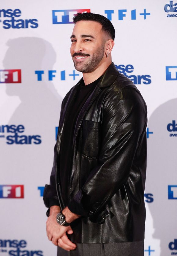 Adil Rami - Photocall de lancement de la saison 2025 de "Danse avec les stars" (DALS) au siège de  TF1 à Boulogne-Billancourt, France, le 16 janvier 2025. © Christophe Clovis / Bestimage