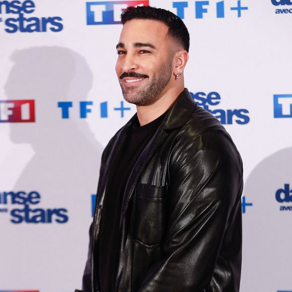 Adil Rami - Photocall de lancement de la saison 2025 de "Danse avec les stars" (DALS) au siège de  TF1 à Boulogne-Billancourt, France, le 16 janvier 2025. © Christophe Clovis / Bestimage