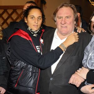 Gérard Depardieu a bien failli ne pas assister à sa naissance.

Gerard Depardieu et sa fille Roxane en Autriche le 14 novembre 2013. © API / BESTIMAGE