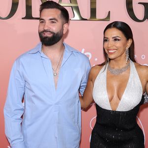 Kendji Girac, Eva Longoria - Photocall du "Global Gift Gala" sur la Môme Plage lors du 79ème Festival international du Film de Cannes le 20 mai 2026. © Denis Guignebourg/Bestimage