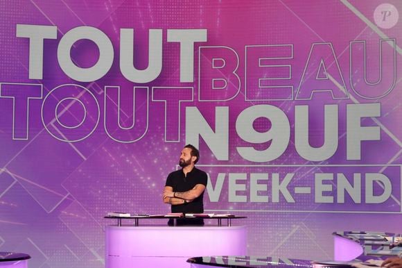 Exclusif - Cyril Hanouna, lors de l'émission Tout Beau Tout N9uf (TBT9) présenté par C.Hanouna et diffusé en direct sur W9 le 24 octobre 2025.

© Jack Tribeca / Bestimage