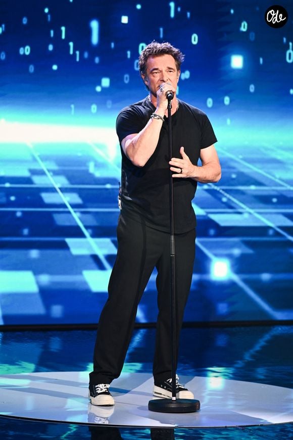 Exclusif - David Hallyday lors de l'enregistrement de l'émission "Famille je vous aime" présentée par M. Drucker et qui sera diffusée le 13 juin 2025 sur France 3, aux Studios rive gauche à Paris, France, le 15 avril 2025. © Clovis-Gaffiot/Bestimage