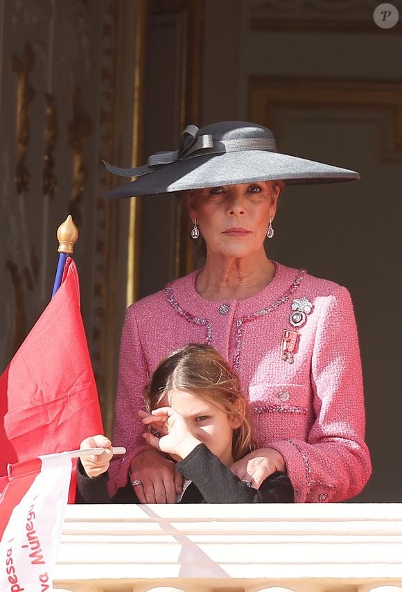 Un argent qui lui reviendra partiellement tôt ou tard. A même pas 10 ans, India a de belles années devant elle !
La princesse Caroline de Hanovre, India Casiraghi - La famille princière au balcon du palais lors de la Fête Nationale de la principauté de Monaco le 19 novembre 2022.

© Dominique Jacovides / Bruno Bebert / Bestimage