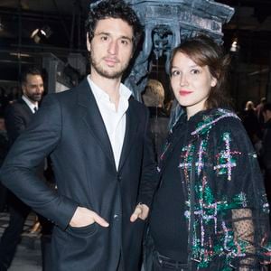 Anaïs Demoustier et Jérémie Elkaïm lors de la présentation de la collection Chanel Métiers d'Art Paris-Rome aux studios Cinecitta à Rome, le 1er décembre 2015.
© Olivier Borde/Bestimage