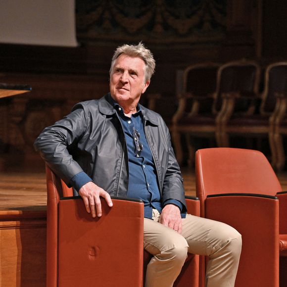 Exclusif - François Cluzet - Vernissage de l'exposition "Les Géants des Glaces" de Michel Bassompierre au musée océanographique de Monaco, le 10 avril 2024. 
© Bruno Bebert / Bestimage