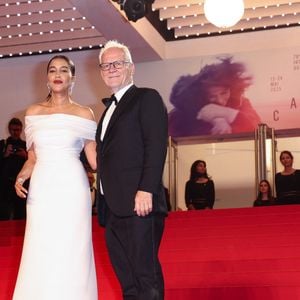 Leïla Bekhti et Thierry Frémaux - Montée des marches du film « Alpha » lors du 78ème Festival International du Film de Cannes, au Palais des Festivals à Cannes. Le 19 mai 2025
© Jacovides-Moreau / Bestimage