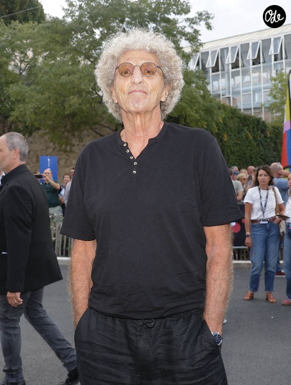 "Il y a pour moi deux hommes. Il y a l'homme dont je lis l'histoire ahurissante dans les médias", a-t-il premièrement déclaré

Elie Chouraqui - Arrivées des personnalités lors de la 19ème édition du festival du film francophone d'Angoulême le 25 août 2026. © Coadic Guirec / Bestimage