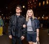 née de son couple avec le musicien Florian Rossi

Louane Emera et son fiancé Florian Rossi à l'after party de la maison Miu Miu au club Gigi à Paris pendant la fashion week (PFW) le 11 mars 2025.

© Perusseau / Da Silva / Bestimage