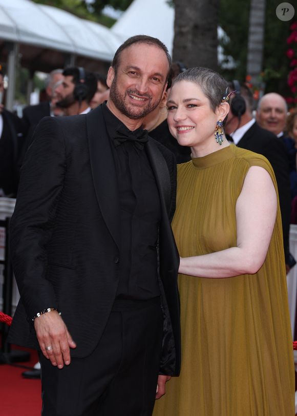 Emilie Dequenne et Michel Ferracci - Montée des marches du film « Le deuxième acte » pour la cérémonie d’ouverture du 77ème Festival International du Film de Cannes, au Palais des Festivals à Cannes. Le 14 mai 2024 Agence / Bestimage