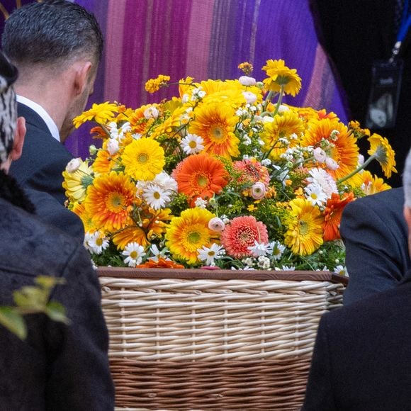 Arrivée du cercueil - Arrivées aux obsèques de Brigitte Bardot en l'église Paroissiale Notre-Dame-de-l'Assomption de Saint-Tropez, France, le 7 janvier 2026.  © Jacovides-Moreau/Bestimage