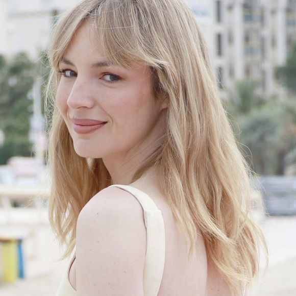 Louise Bourgoin - La 8ème édition du festival CANNESERIES à Cannes lundi 28 avril 2025. © Christophe Aubert via Bestimage