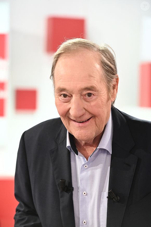 Exclusif - Gervais Martel - Enregistrement de l'émission Vivement dimanche en hommage à Pierre Bachelet au studio Rive Gauche, presentée par Michel Drucker . Diffusion sur France 3 le 14/09/2025.

© Guillaume Gaffiot / Bestimage