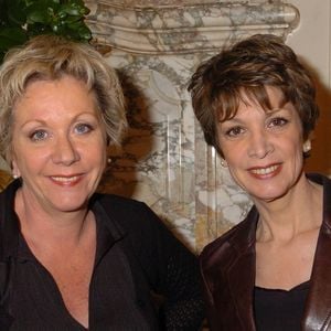 Elle a révélé que la fillette, prénommée Aléanore, est née il y a deux mois chez Amandine et Numa.

Archive - Francoise et Catherine Laborde