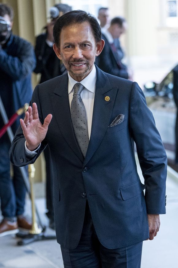 Ce n’est que depuis 1989 qu’il appartient à Hassanal Bolkiah,

Le sultan de Brunei, Hassanal Bolkiah - Réception organisée par le roi Charles III, pour les invités étrangers assistant à son couronnement au palais de Buckingham à Londres, Royaume Uni, le 5 mai 2023.